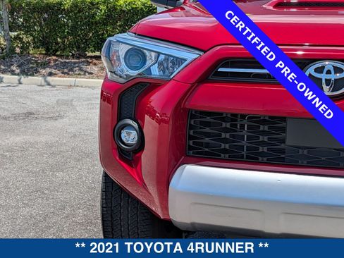 Used 2021 Toyota 4Runner TRD Off-Road Premium w/ Moonroof Package AWD/4WD image 9
