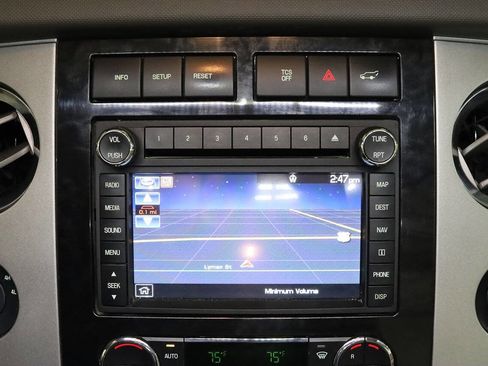 Used 2013 Ford Expedition Limited image 17