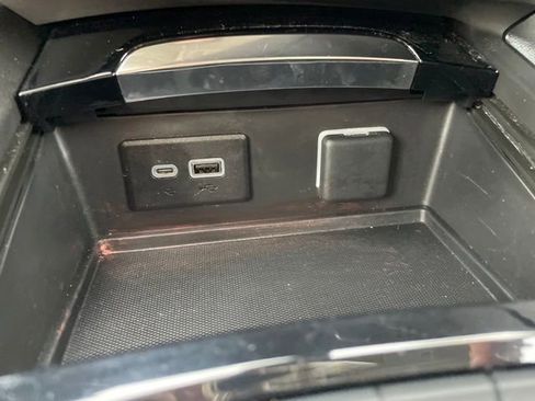 Used 2022 Buick Envision Preferred FWD image 26