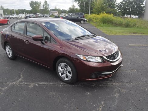Used 2015 Honda Civic LX image 3