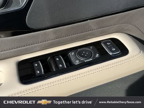 Used 2020 Lincoln Aviator Reserve w/ Elements Package Plus AWD/4WD image 30