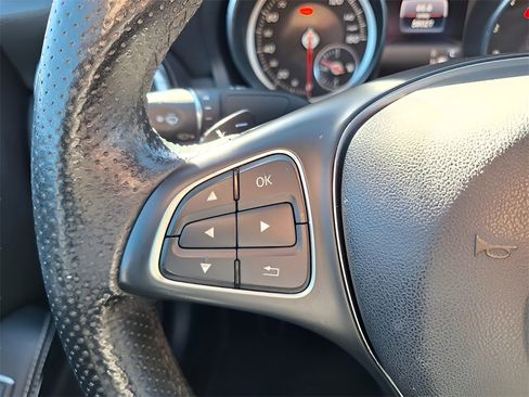 Used 2019 Mercedes-Benz CLA 250 image 19