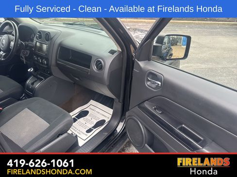 Used 2014 Jeep Patriot Latitude image 30