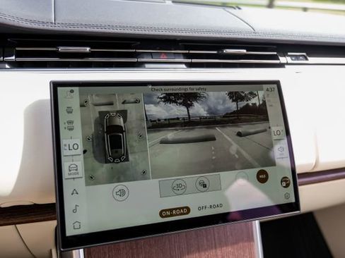 New 2026 Land Rover Range Rover SE AWD/4WD image 27