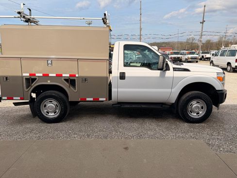 Used 2016 Ford F350 XL image 2