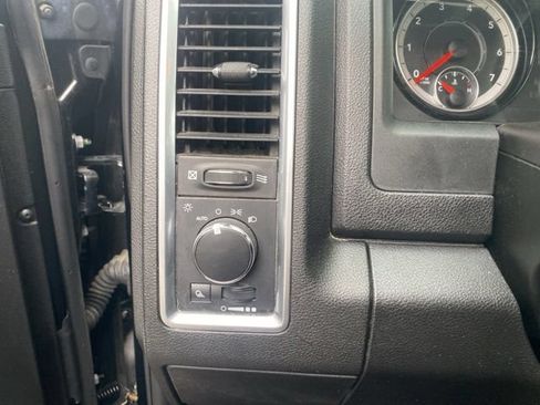 Used 2024 RAM 1500 Classic SLT AWD/4WD image 22