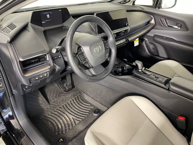 Used 2026 Toyota Prius Limited w/ Limited Premium Package AWD/4WD image 3