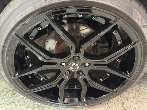 Used 2018 Dodge Challenger SXT Plus RWD image 36