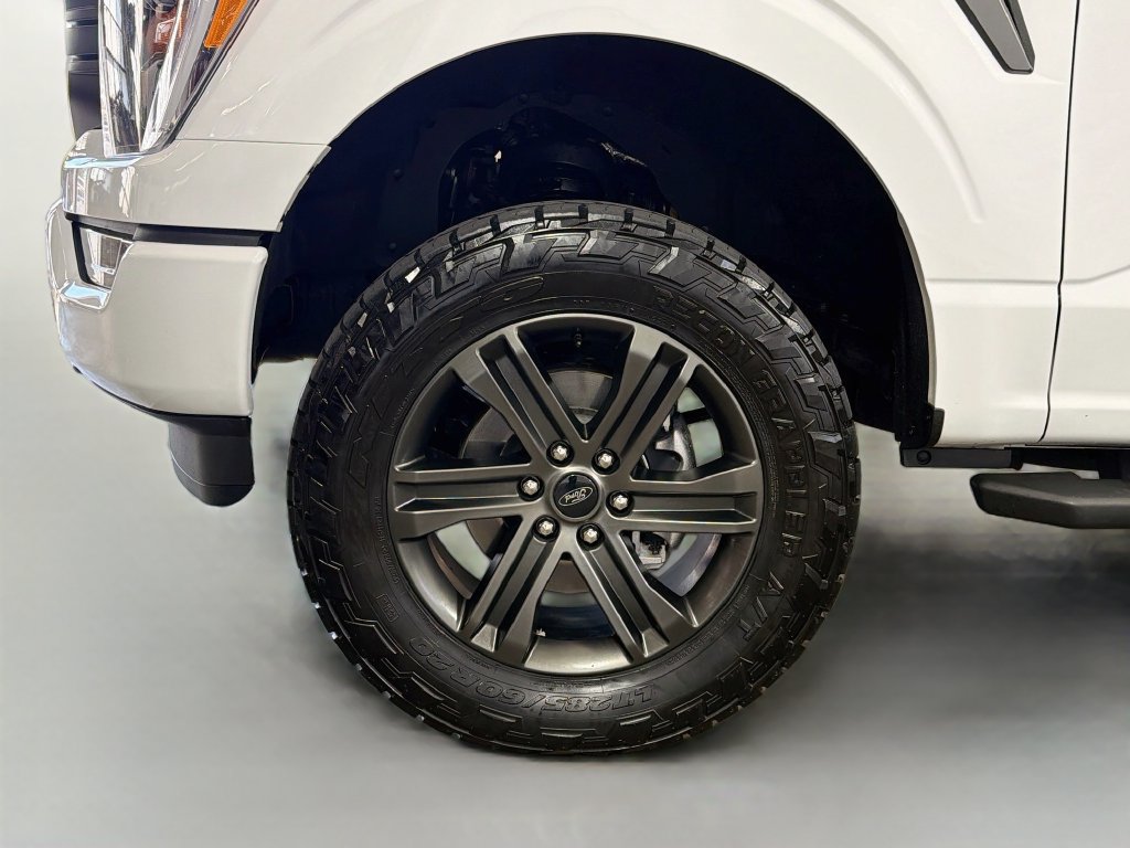 Used 2022 Ford F150 XLT w/ Equipment Group 302A High AWD/4WD image 33