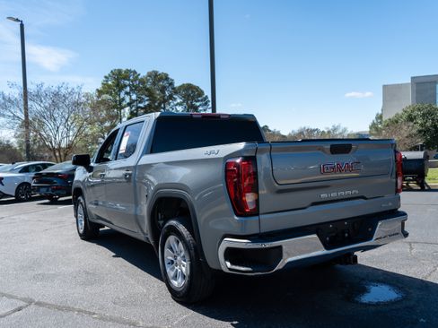 Used 2024 GMC Sierra 1500 SLE image 6