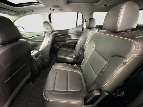 Used 2023 GMC Acadia AT4 w/ Technology Package AWD/4WD image 19