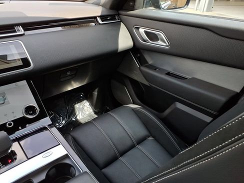 Used 2021 Land Rover Range Rover Velar R-Dynamic S AWD/4WD image 22