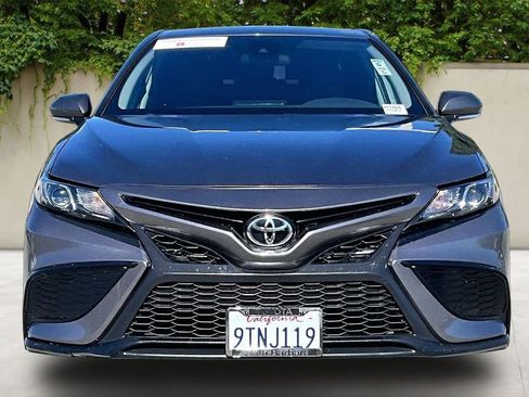 Certified 2022 Toyota Camry SE image 2