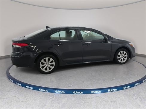 Certified 2025 Toyota Corolla LE image 5