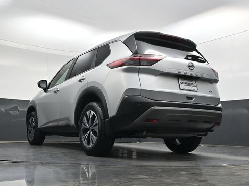 Used 2023 Nissan Rogue SV FWD image 46