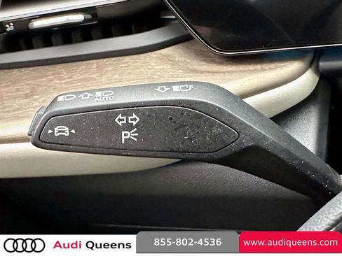 Used 2025 Audi Q5 Premium w/ Convenience Package AWD/4WD image 28
