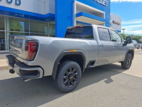 New 2026 Chevrolet Blazer LT w/ Convenience Package AWD/4WD image 6