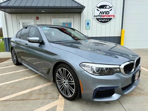Used 2019 BMW 530i xDrive w/ M Sport Package AWD/4WD image 2