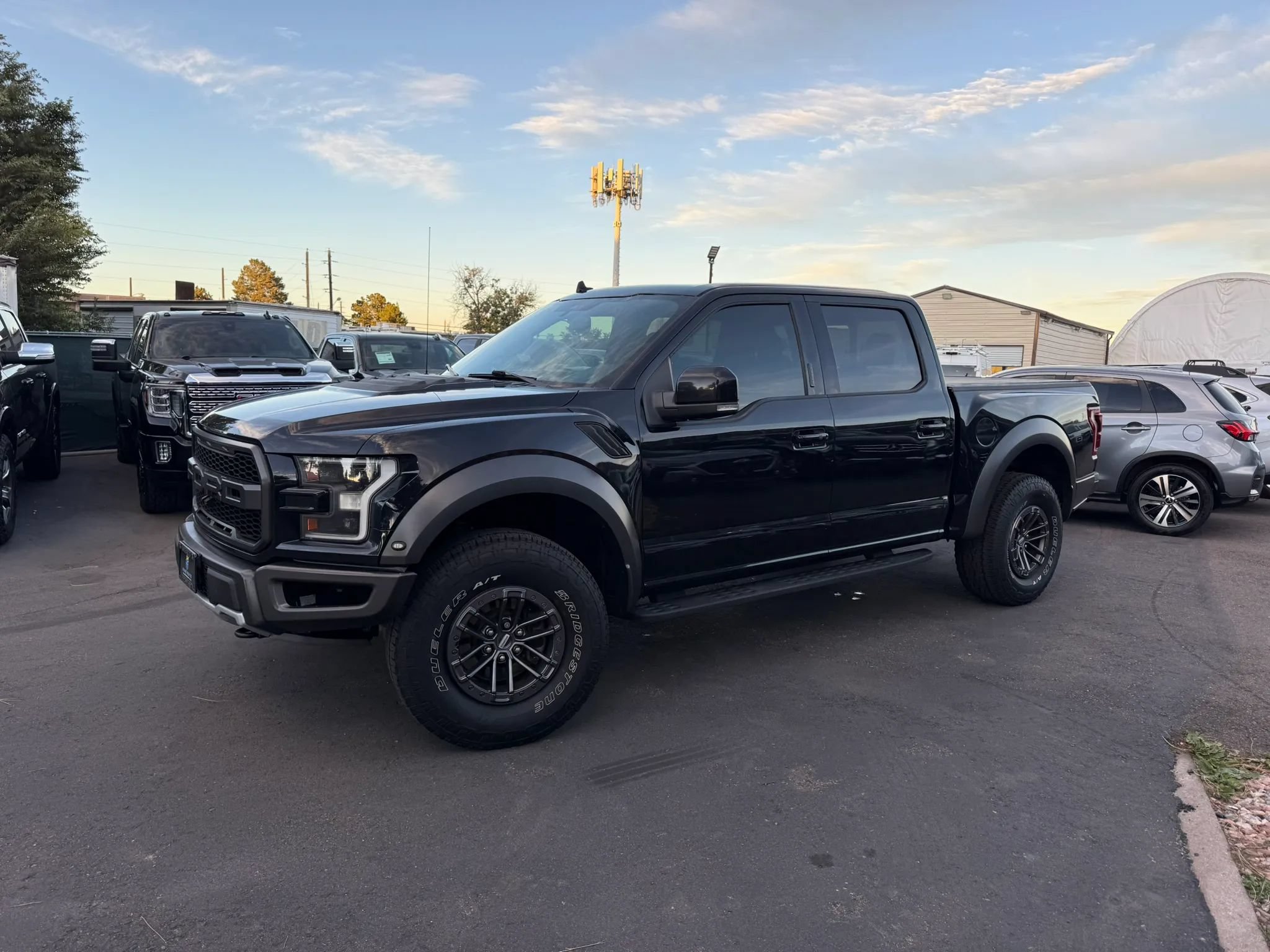 Used 2019 Ford F150 Raptor w/ Equipment Group 802A Luxury AWD/4WD image 2