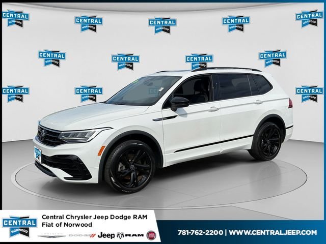 Used 2024 Volkswagen Tiguan SE R-Line AWD/4WD image 1