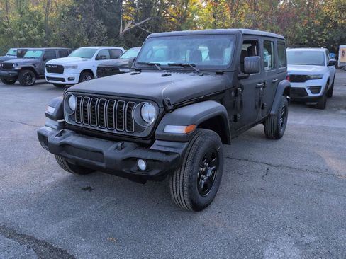 New 2026 Jeep Wrangler Unlimited Sport AWD/4WD image 4