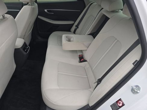 Used 2022 Hyundai Sonata SEL w/ Convenience Package image 32