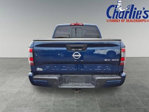 Certified 2022 Nissan Frontier SV image 5