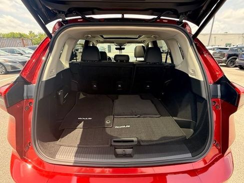 New 2026 Nissan Rogue Dark Armor AWD/4WD image 18