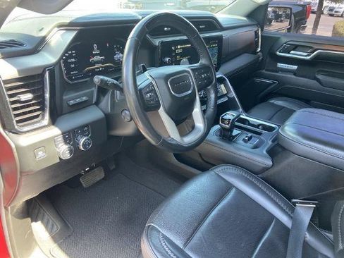 Used 2024 GMC Sierra 1500 Denali AWD/4WD image 6