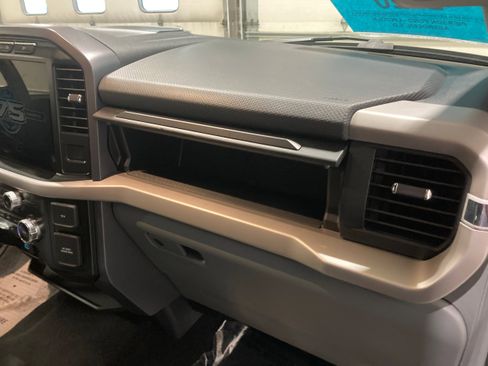 Used 2023 Ford F150 XLT w/ Equipment Group 302A High image 5