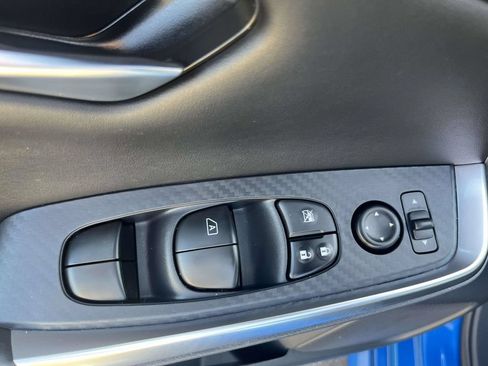 Used 2022 Nissan Sentra SR w/ Electronics Package FWD image 16
