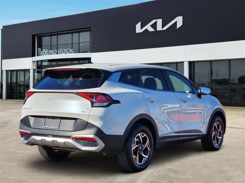 Certified 2024 Kia Sportage LX image 5