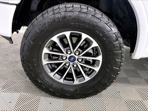 Certified 2019 Ford F150 XLT w/ Equipment Group 302A Luxury AWD/4WD image 7