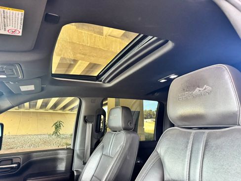 Used 2020 Chevrolet Silverado 3500 High Country w/ Technology Package AWD/4WD image 20