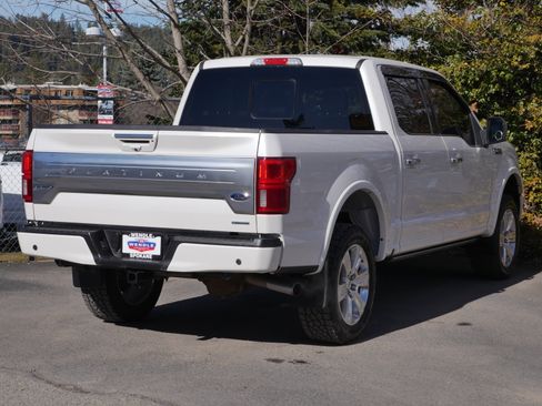 Used 2019 Ford F150 Platinum w/ Equipment Group 701A Luxury image 27