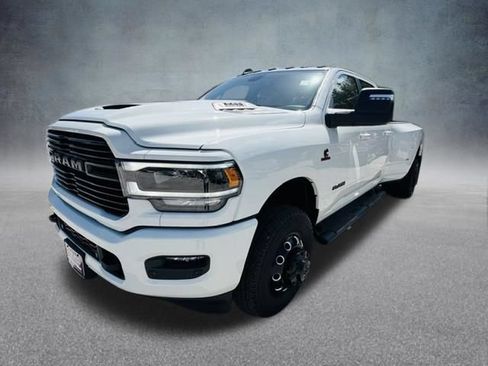 Used 2024 RAM 3500 Laramie w/ Night Edition AWD/4WD image 3