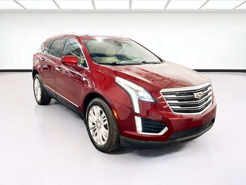 Used 2017 Cadillac XT5 Premium Luxury w/ LPO, Wheel Lock Package FWD image 3