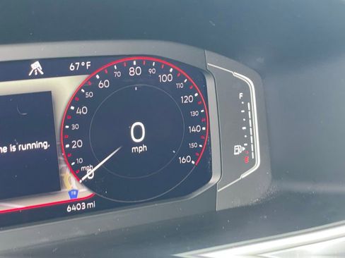 Certified 2025 Volkswagen Taos SEL w/ Black Wheel Plus Package image 18