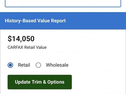 Used 2018 Toyota Camry LE image 20