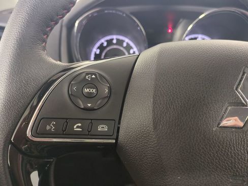 Used 2023 Mitsubishi Outlander Sport SE AWD/4WD image 32