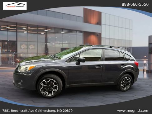 Used 2015 Subaru Crosstrek 2.0i Premium w/ Moonroof Package AWD/4WD image 3