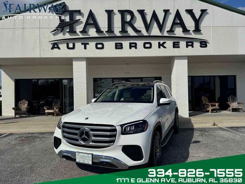 Used 2025 Mercedes-Benz GLS 450 4MATIC image 1