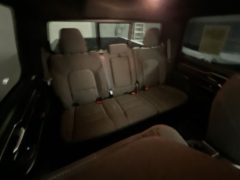 Used 2025 RAM 1500 Big Horn RWD image 33