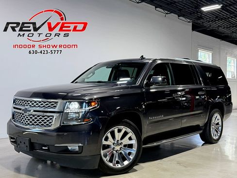 Used 2018 Chevrolet Suburban Premier AWD/4WD image 1