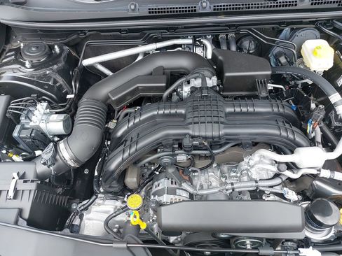 Used 2025 Subaru Impreza 2.0i Sport image 21