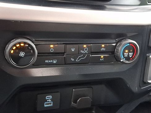 Used 2023 Ford F150 XLT AWD/4WD image 19