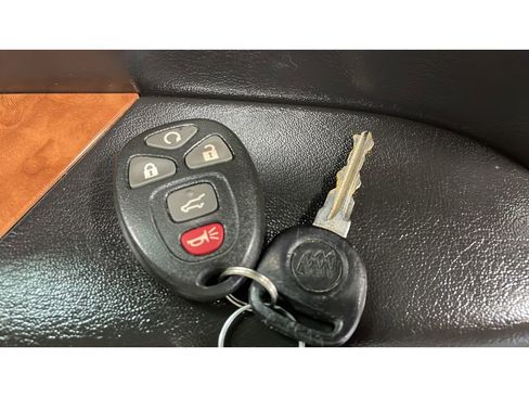 Used 2012 Buick Enclave Convenience FWD image 20
