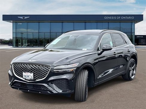 Used 2025 Genesis GV70 3.5T Sport w/ Sport Advanced Package image 3