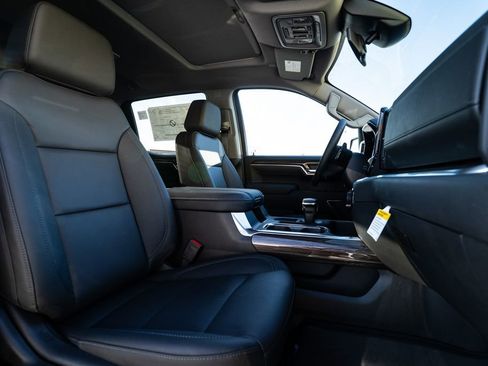 New 2026 Chevrolet Silverado 1500 RST w/ RST All Star Premium Package image 15