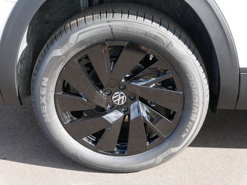 New 2026 Volkswagen Atlas SE AWD/4WD image 5